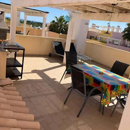 Royal Golf アパート